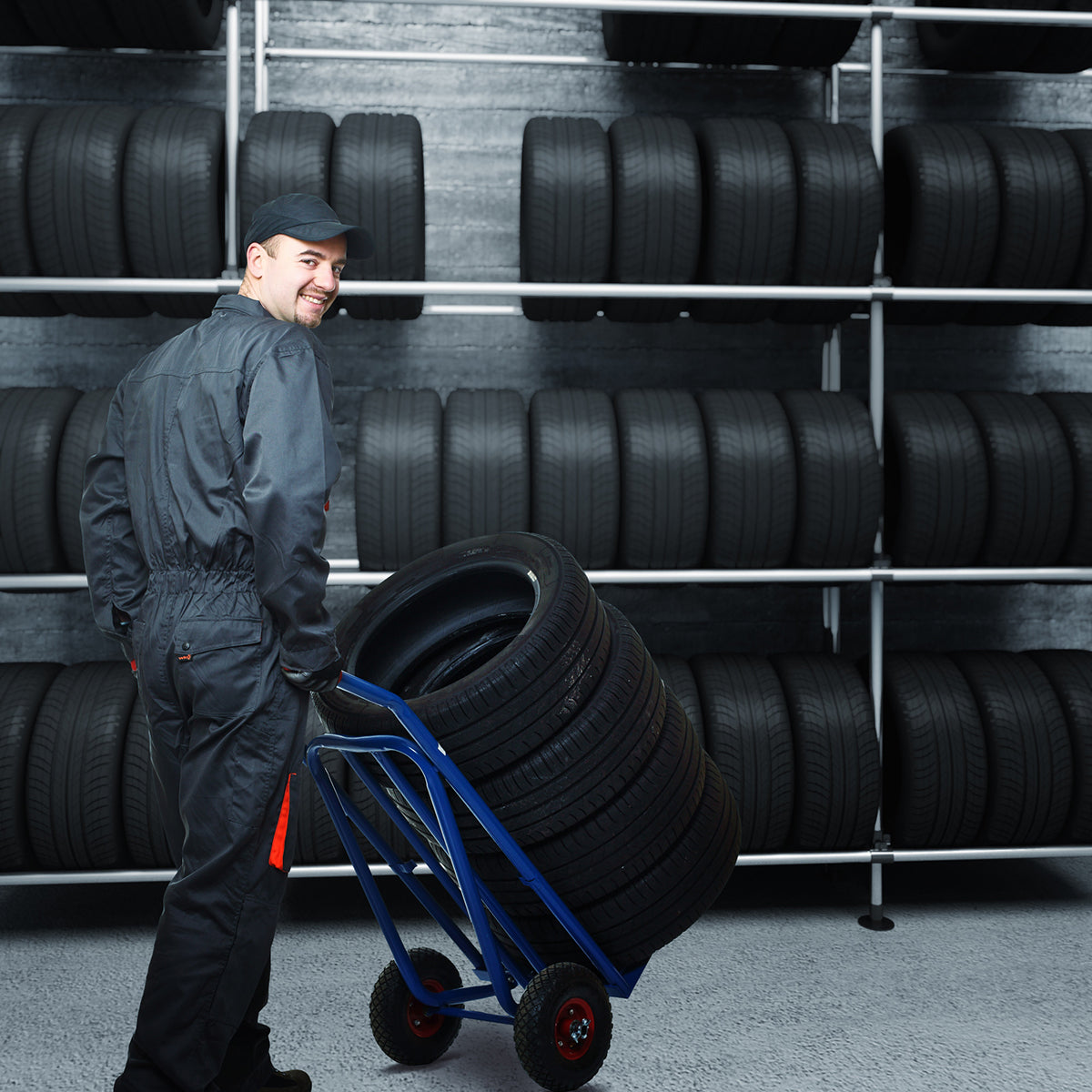 How to Choose the Right Tires for Your Commercial Vehicles